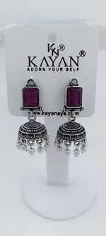 Modern Earrings & Studs in Berlin