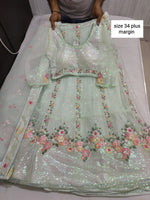 LEHENGAS WITH HEAVY WORK WITH DUPATTA IN BERLIN