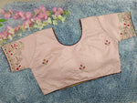 Beautiful Blouse trendy design in Berlin Namma Markt