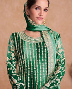 Embroidered Chinon Chiffon Pakistani Suit in Green in Berlin