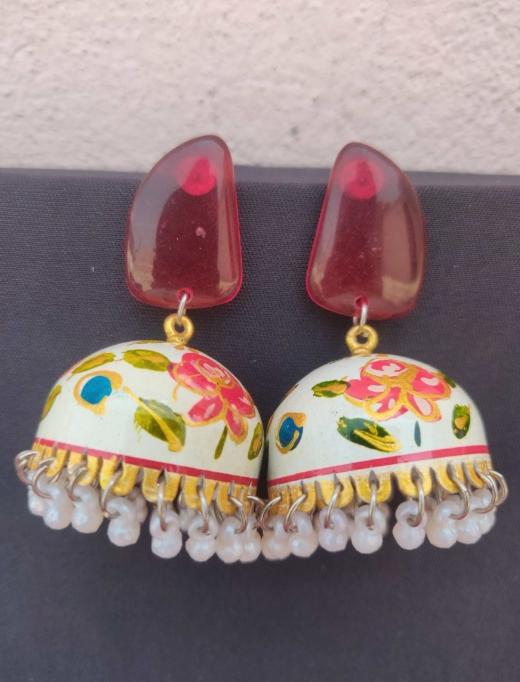Dangle Earring in Munich