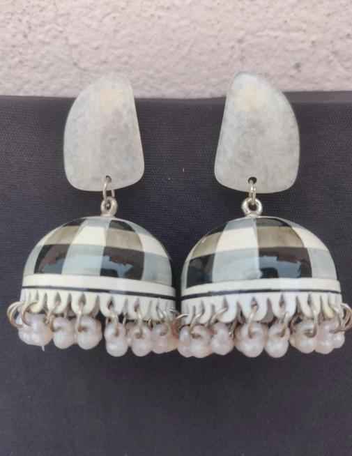 Dangle Earring in Germany