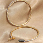 Hoop Earrings Circle Golden in Berlin Namma Markt