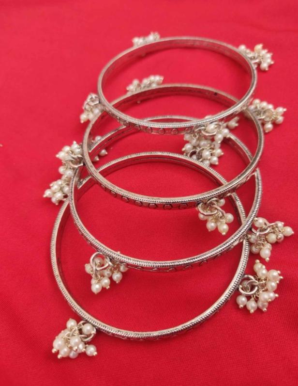 Silver Plated Pearls Beaded Bangles in Germany