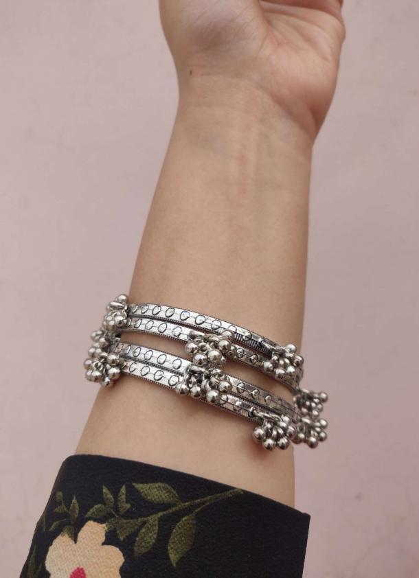 Oxidised Traditional Ethnic Brass Bangle With Ghunghroo in Berlin