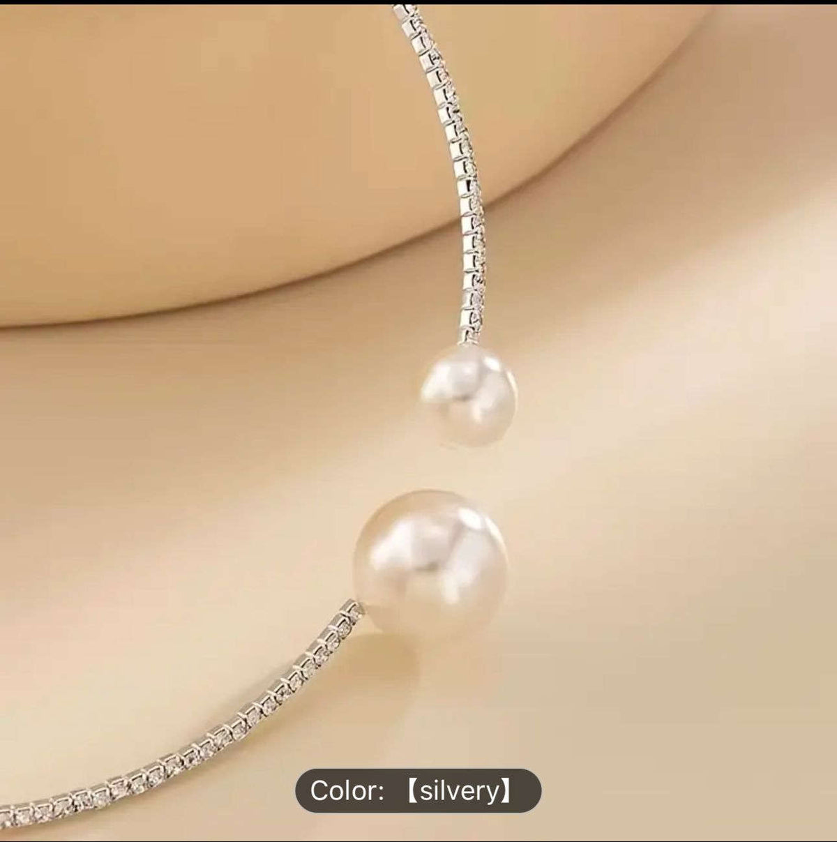 Open Collar Necklace Pearl Necklace in Munich