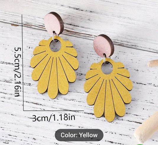 Boho Floral Leaf Shaped Dangle Earrings in Germany