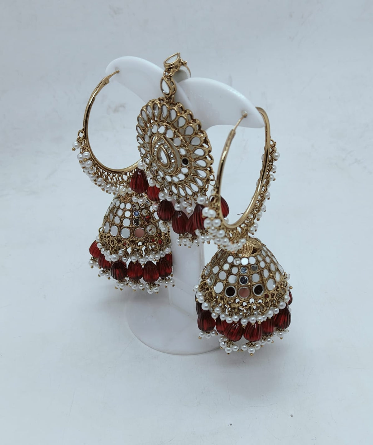 FASHION PARTY WEAR EARRINGS AND MANGTIKKA IN GERMANY