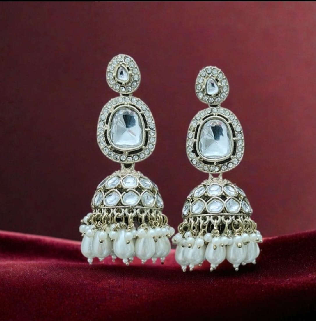 Art Earrings Jhumka in Berlin Namma Markt