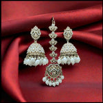 Gold- Plated Kundan Stone Studded Earrings and Mang Tikka in Berlin