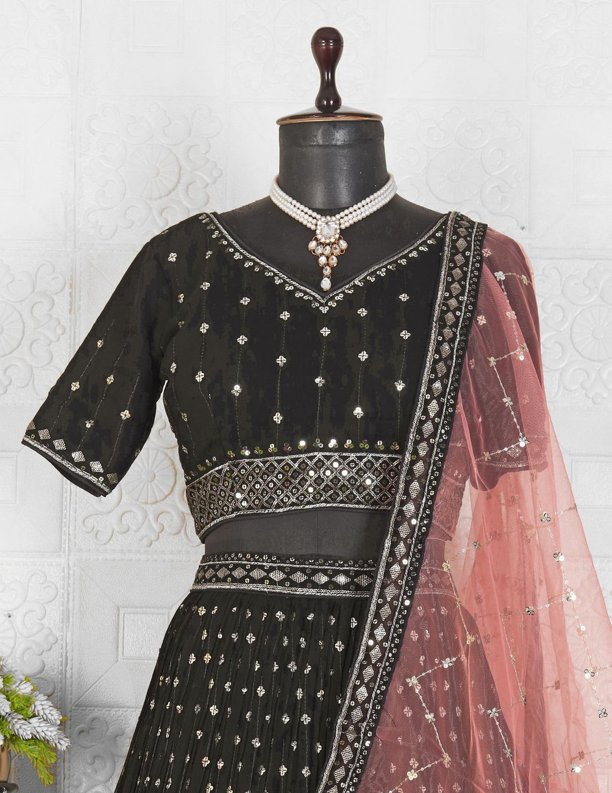 Pretty Design Lehengha Choli For Woman in Germany