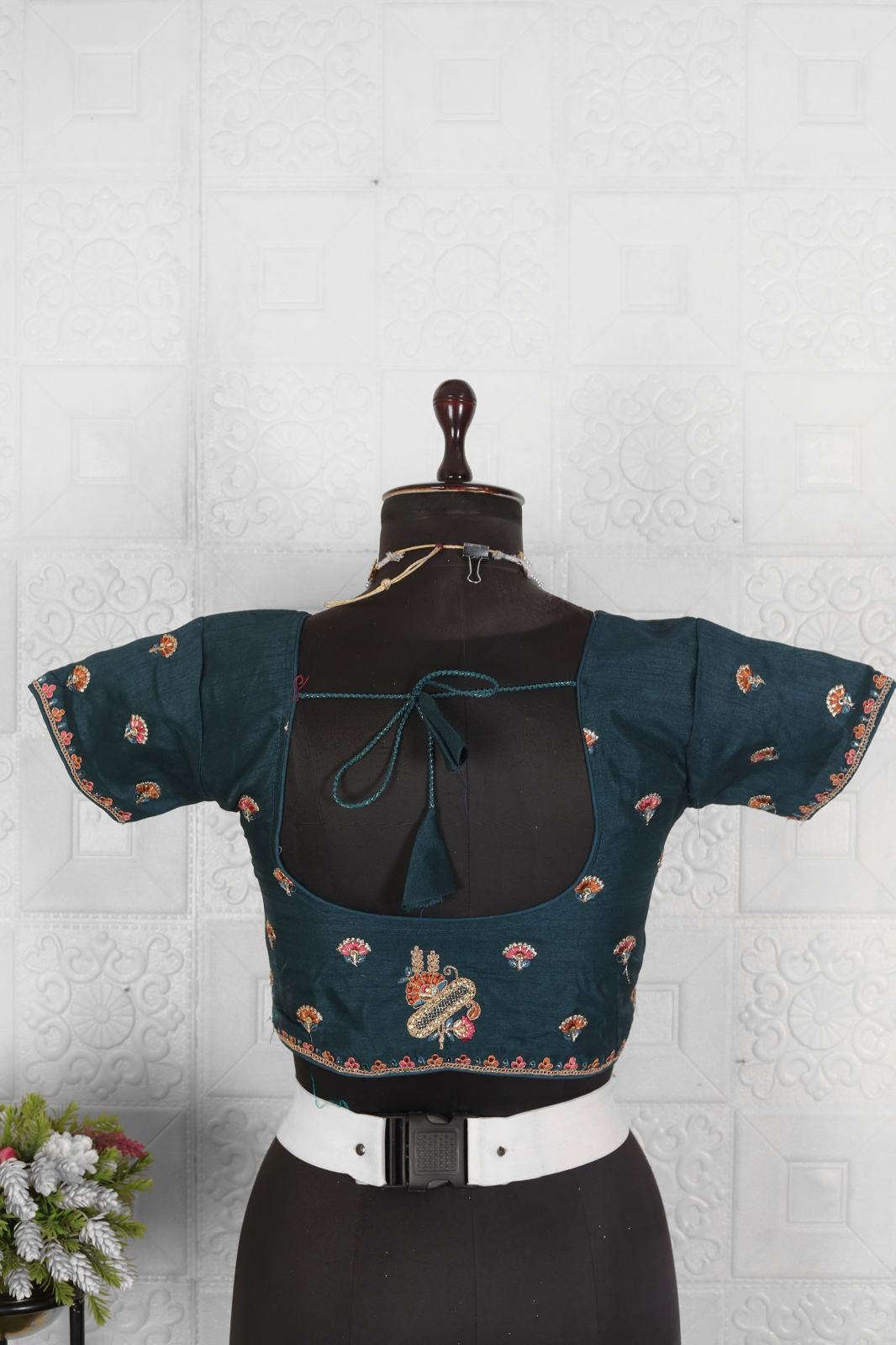 Trendy Embroidered Organza Saree in Germany