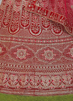Beautiful Embroided Lehanga in Berlin