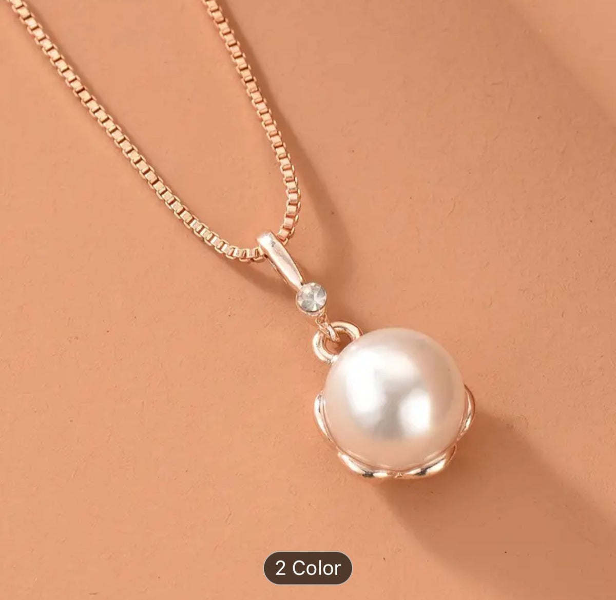 Faux Pearl Decor Necklace Drop Earrings in Germany