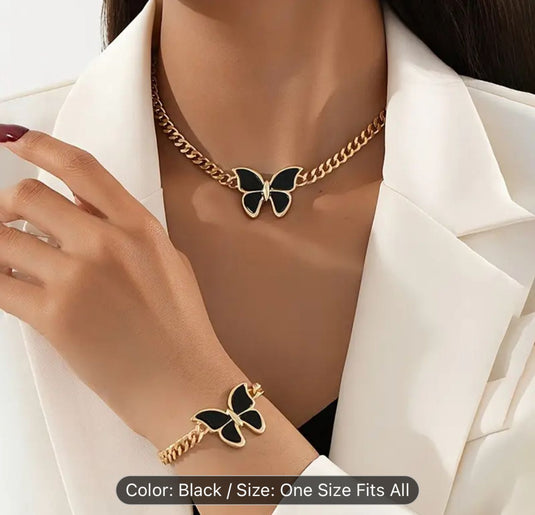Chic Butterfly Pendant Chain Necklace and Bracelet Set for Women in Berlin