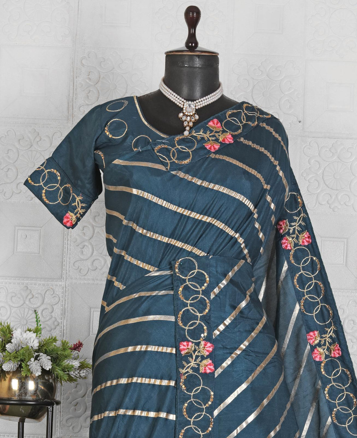 Women silk saree In Germany