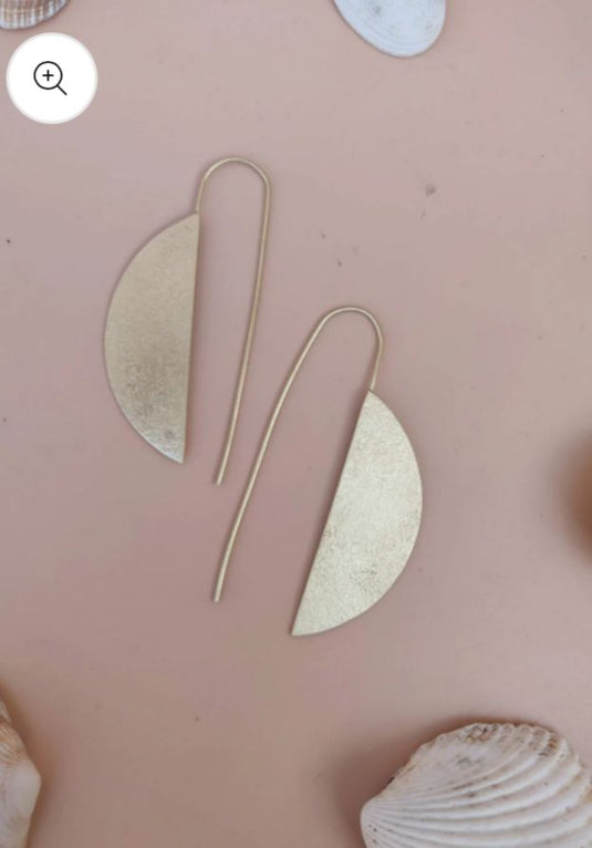 Brass handmade Anti Tarnish gold plated design lightweight earring in Germany