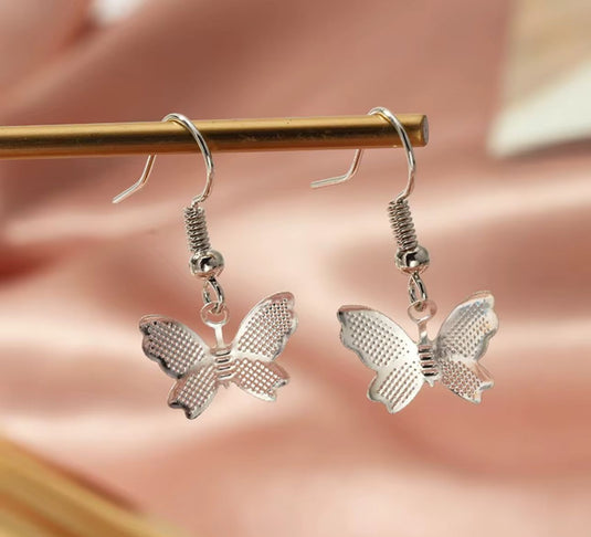Fly Butterfly Shape Charming Silver Charm Hoop Earrings in Munich