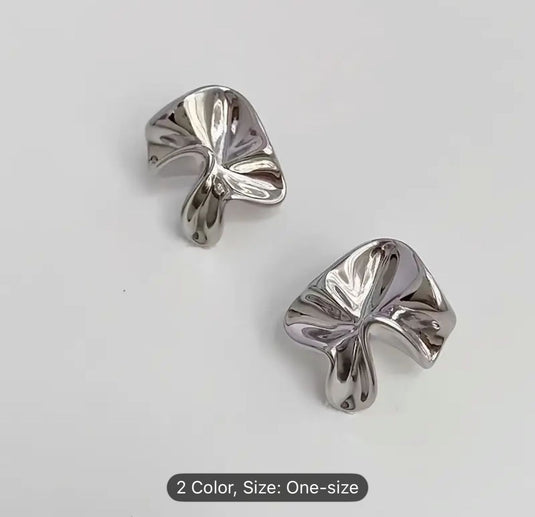 Silver Twisted Metal Post Earrings For Women in Munich