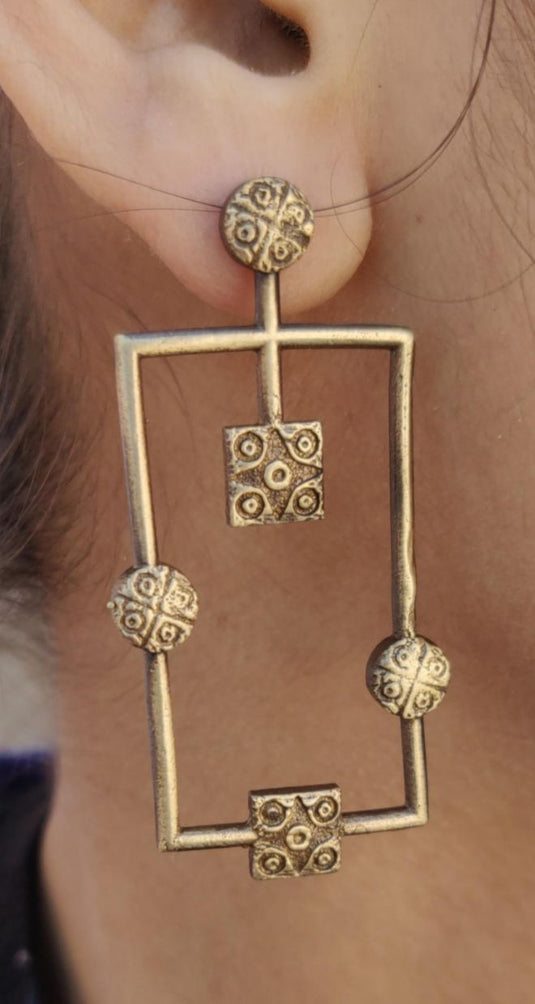 Unique Handmade Brass Black Plated Rectangle Shape Round Stud Dangler Earring in Germany