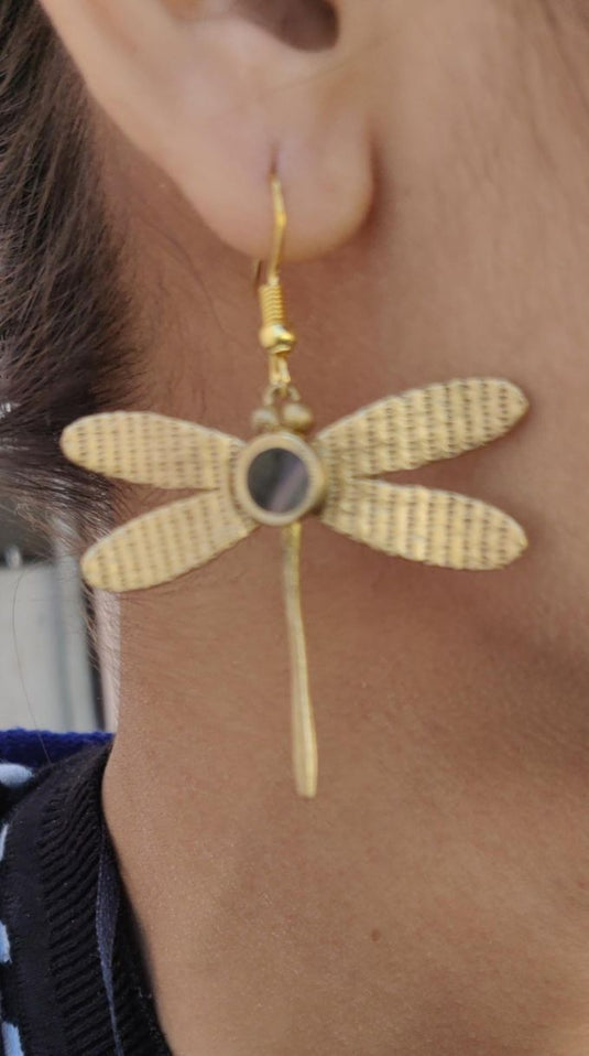 Modern Artistic Brass Handmade Wing Earring in Munich