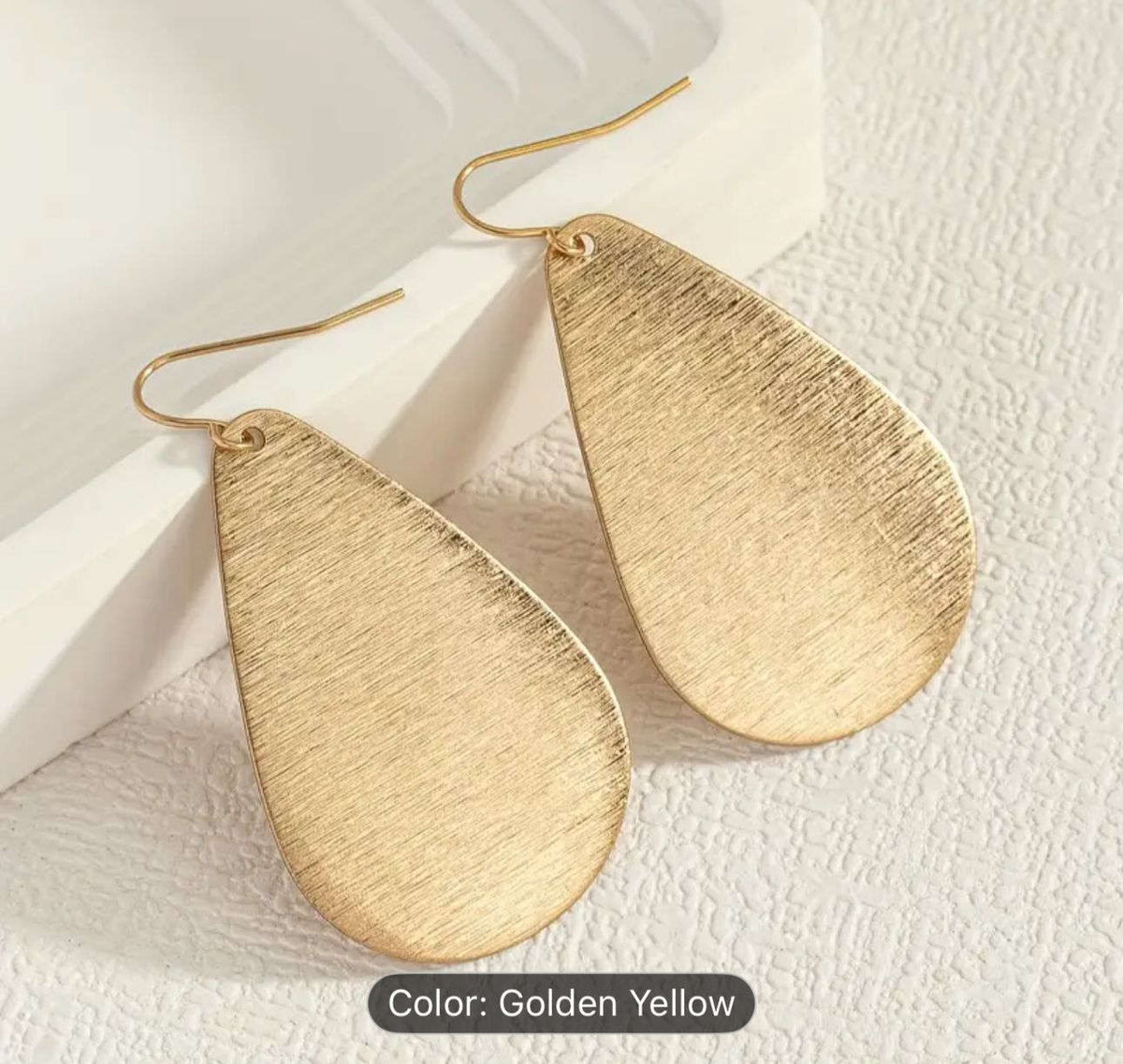 Golden Brushed Metal Teardrop-Shaped Earrings in Germany Namma Markt