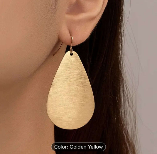 Golden Brushed Metal Teardrop-Shaped Earrings in Germany Namma Markt