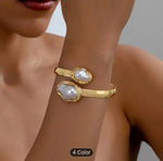 Women Pearls Handcrafted Gold-Plated Armlet Bracelet in Berlin