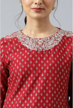 Red Printed kurta With Metallic Embroidery in Munich