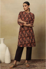 Women Floral Print Straight Kurta in Germany