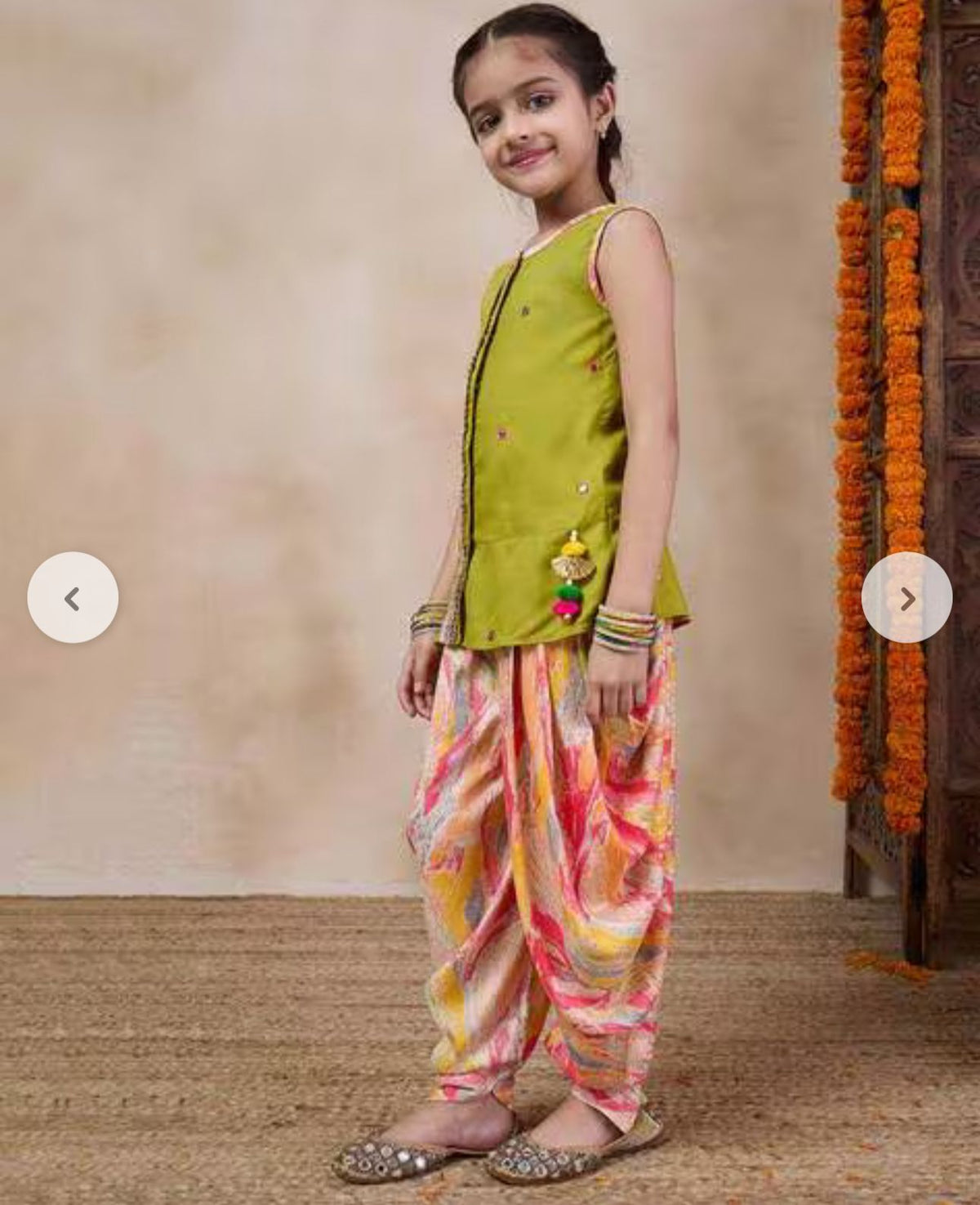 Girls Embroidered Straight dhoti Kurta Set