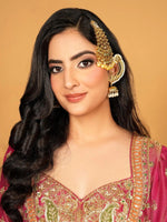 Beautiful heavy simar silk With Embroidery Work Suit in Berlin