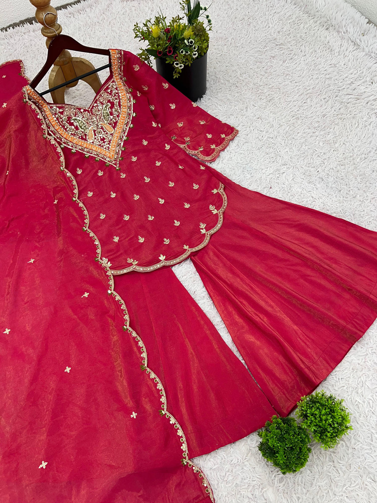 Beautiful heavy simar silk With Embroidery Work Suit in Berlin