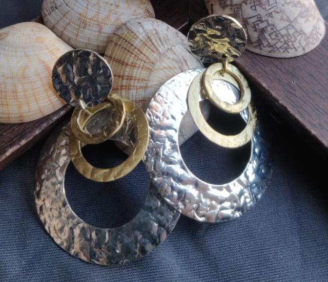 Dangle Earring Bold Metallic Silver Geometric Earrings for a Statement Look in Germany