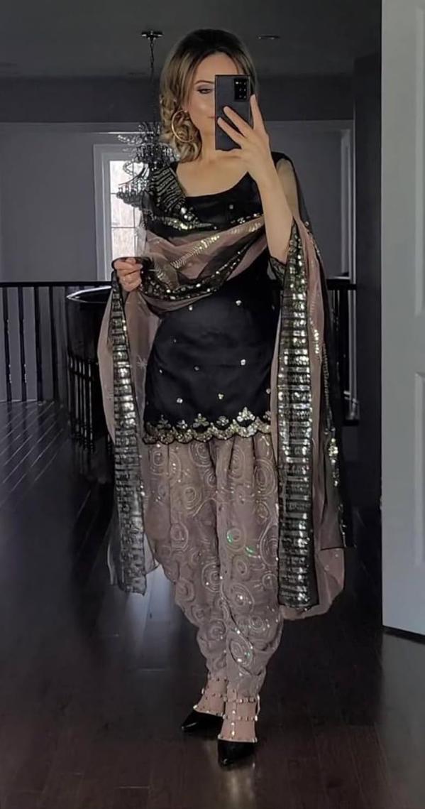 WOMEN'S Georgette Stitched Dhoti and Kurta in Germany