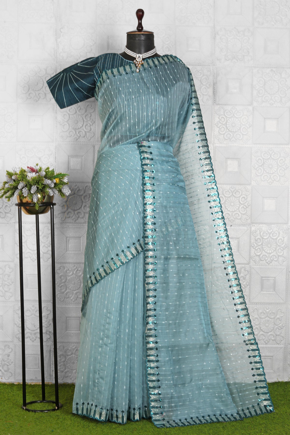Pure Tissue Silk Saree in Munich