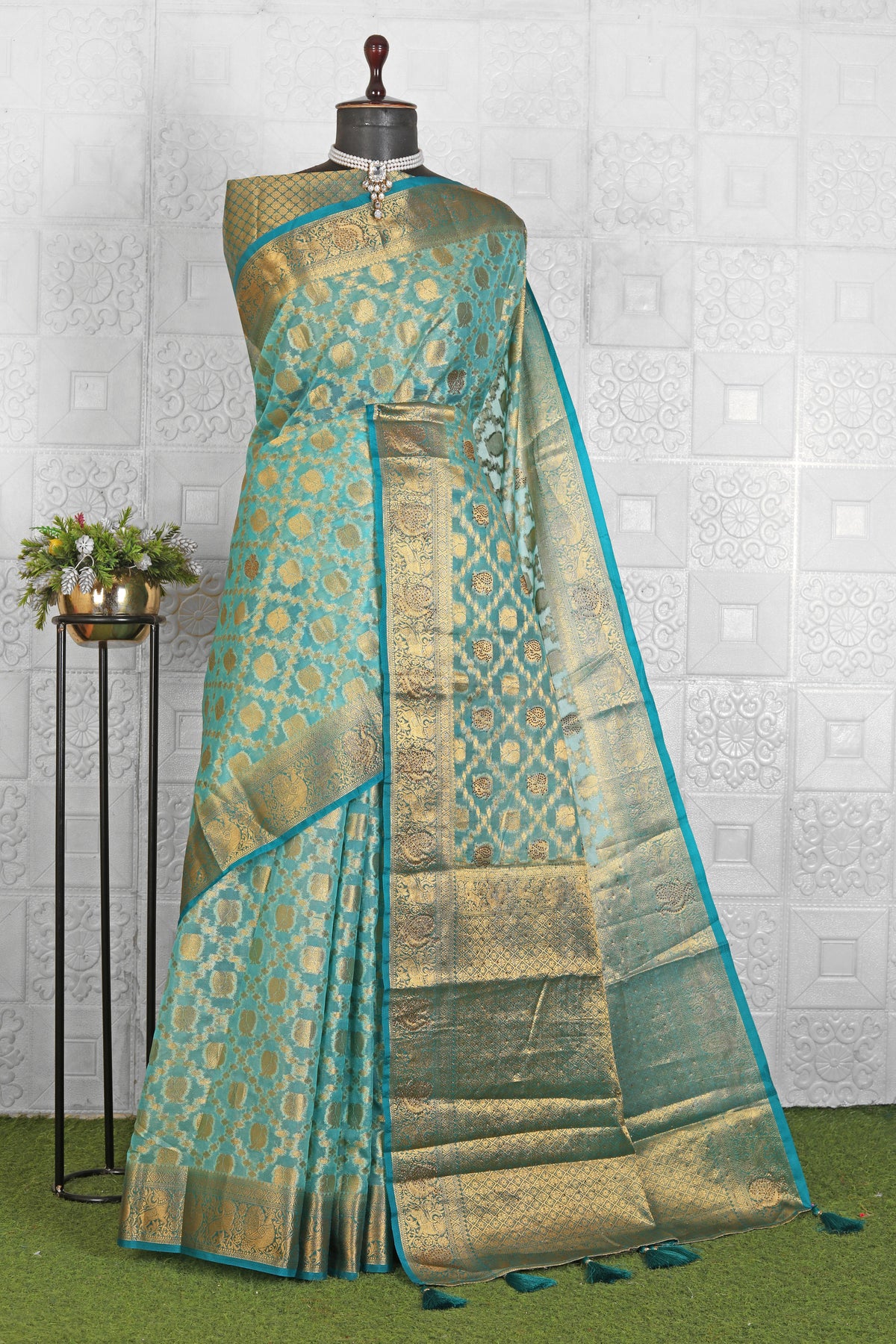 Chanderi Silk Saree in Germany