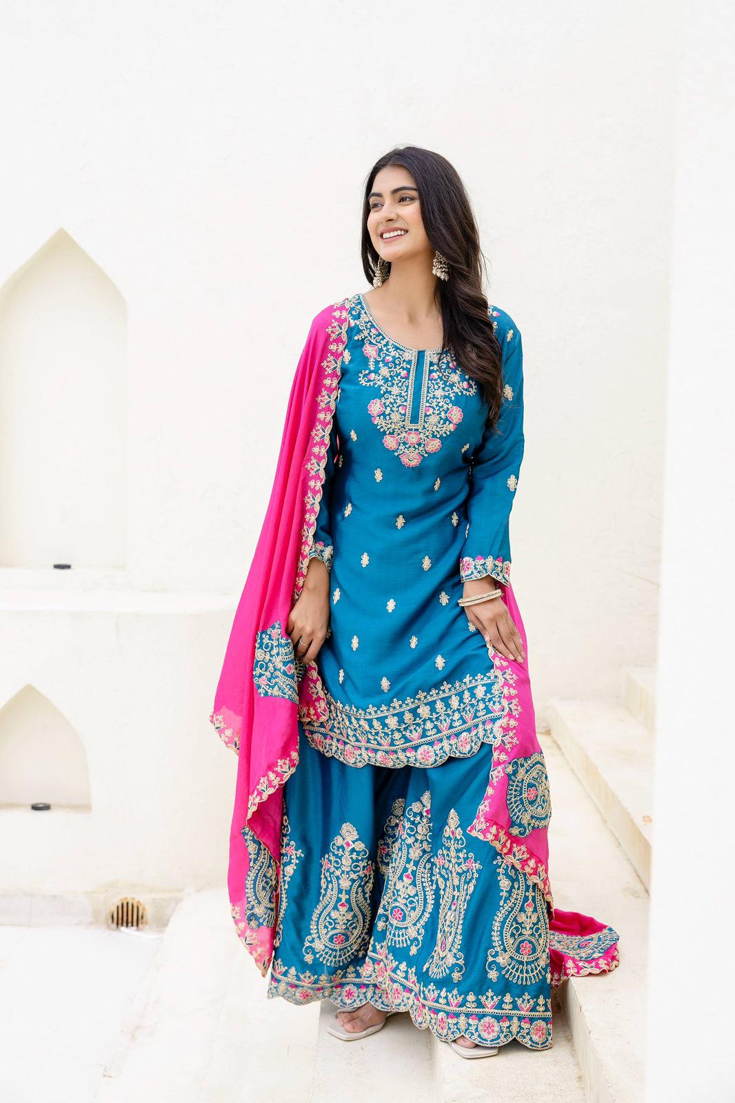 Beautiful luxury with this stunning Heavy Chinon Silk Suit in Berlin
