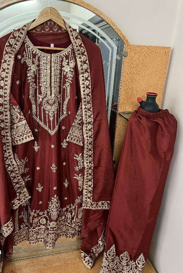 Eid special Pakistani Dress in Berlin Namma Markt