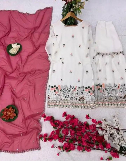 ELEGANT PURE FAUX GEORGETTE SILK SALWAR SUIT IN BERLIN