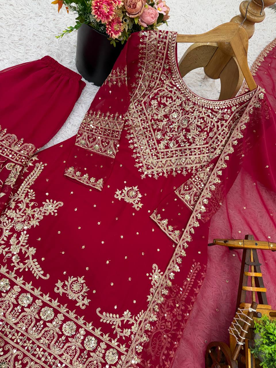 Elegant Embroidered Sequence Work Beautiful Designer Set in Germany