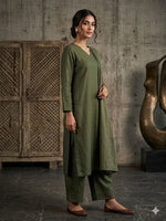 Green Handwork sleeves and bottom Kurta Bottom Dupatta Set in Berlin
