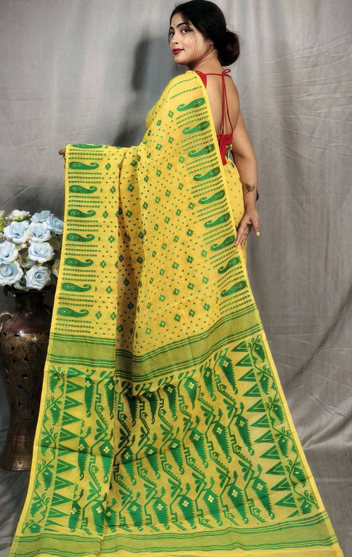 Woven Design Pure Cotton Jamdani Saree in Germany