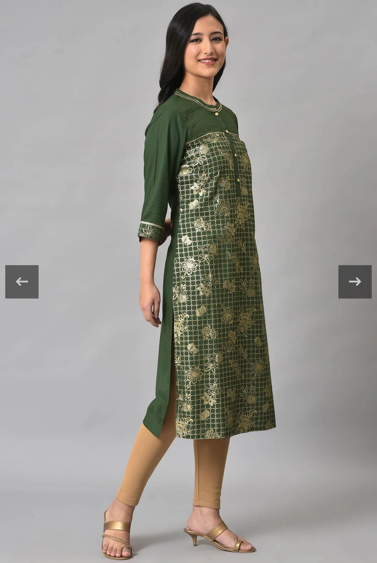 Green Button Down Ethnic Liva kurta in Berlin