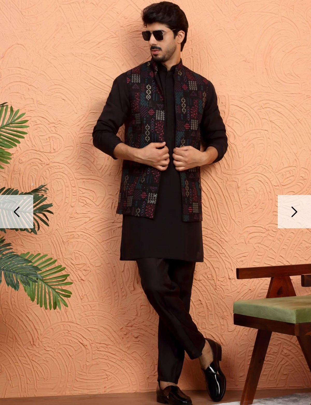 Silk Blend Anchor Work Kurta Trouser Set with Floral Embroidered Nehru Jacket in Berlin Namma Markt