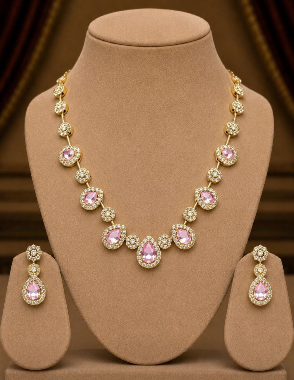 Gold-Tone Plated Pink Jewellery Set for Women in Berlin