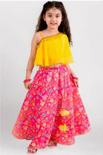 Girls Lehenga Choli in Berlin