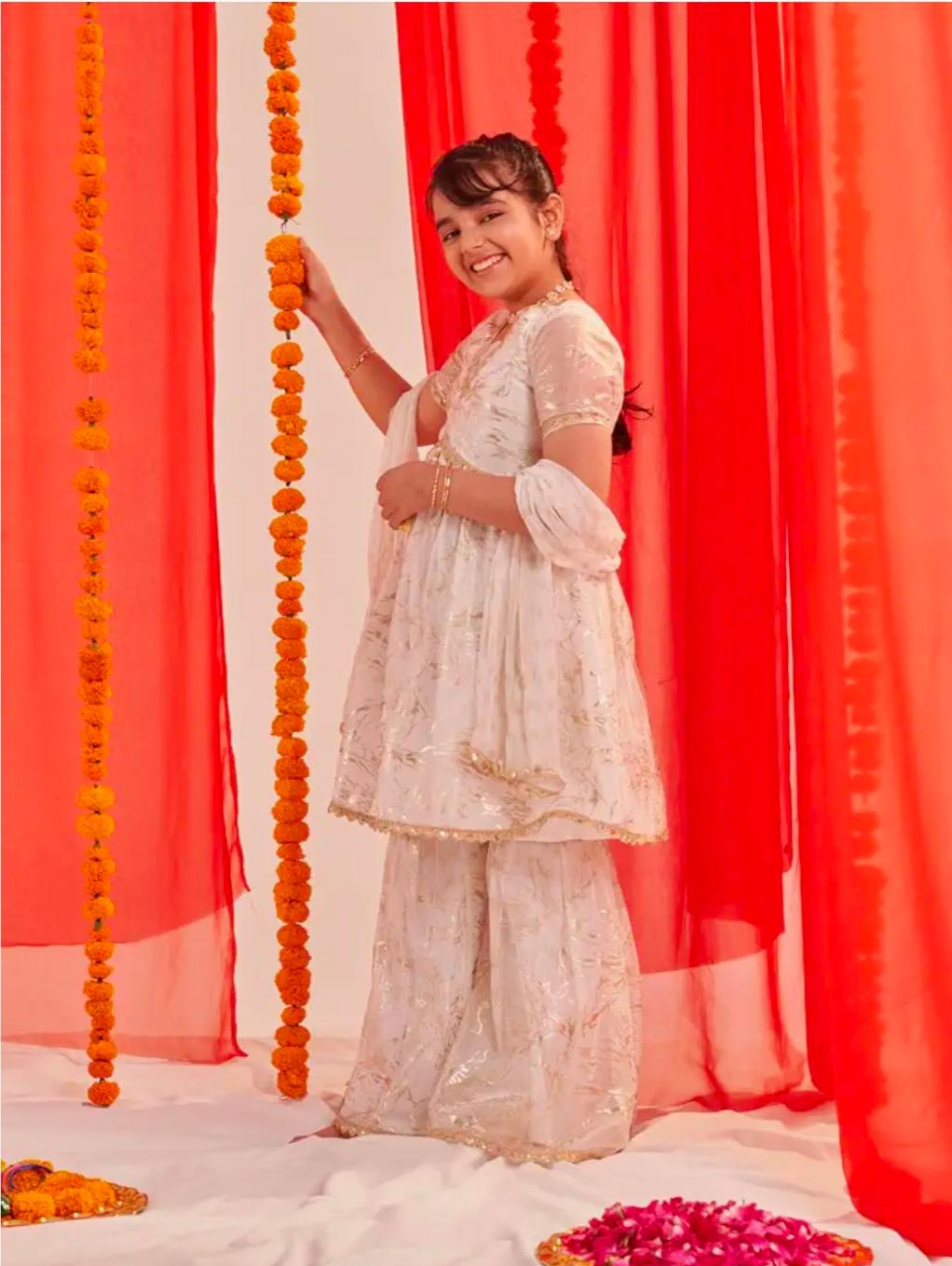 Girls Kurta & Sharara With Dupatta in Germany Namma Markt
