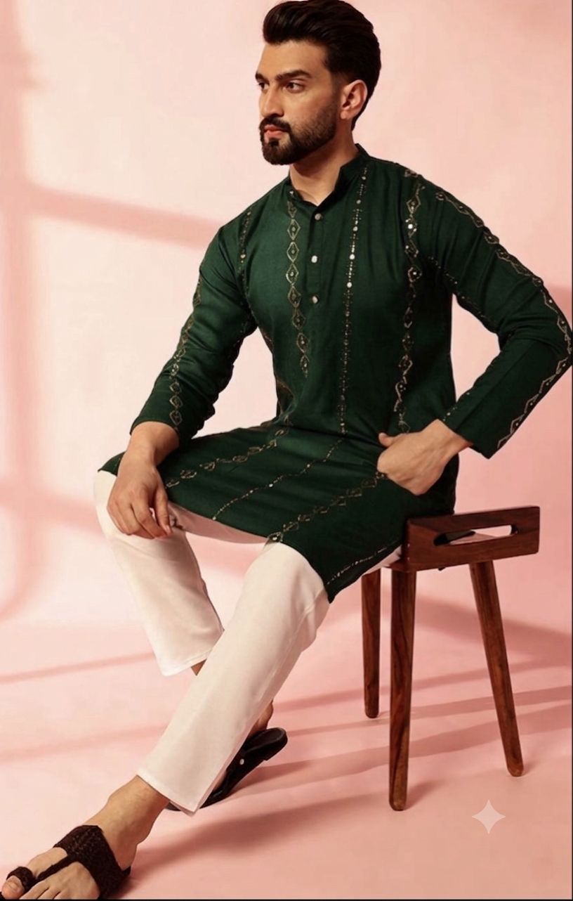 Men Embroidered Regular Mirror Work Pure Cotton Kurta with Pyjamas in Berlin Namma Markt