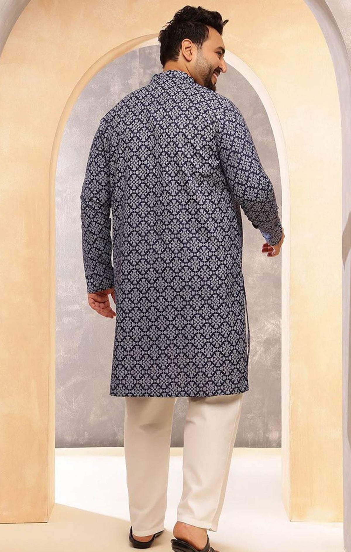 Floral Printed Mandarin Collar Straight Kurta With Pyjama in Germany